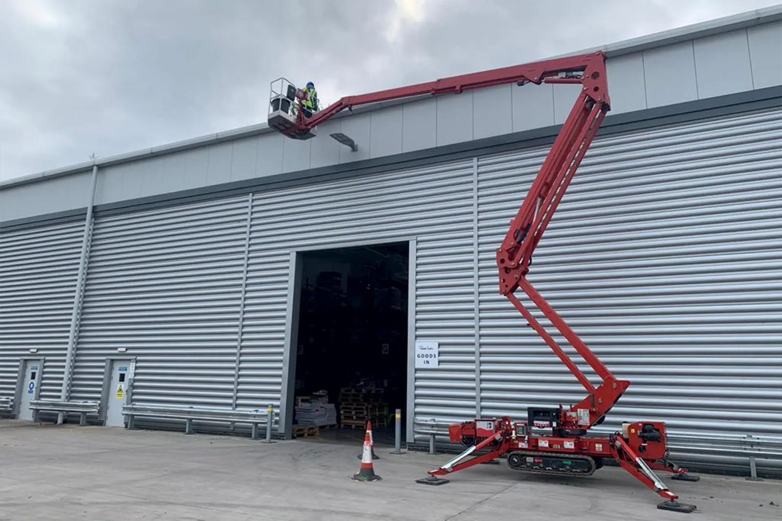 Exterior cleaning job