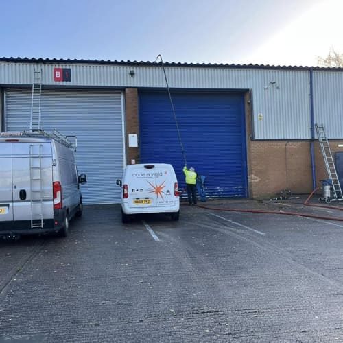 Exterior cleaning job